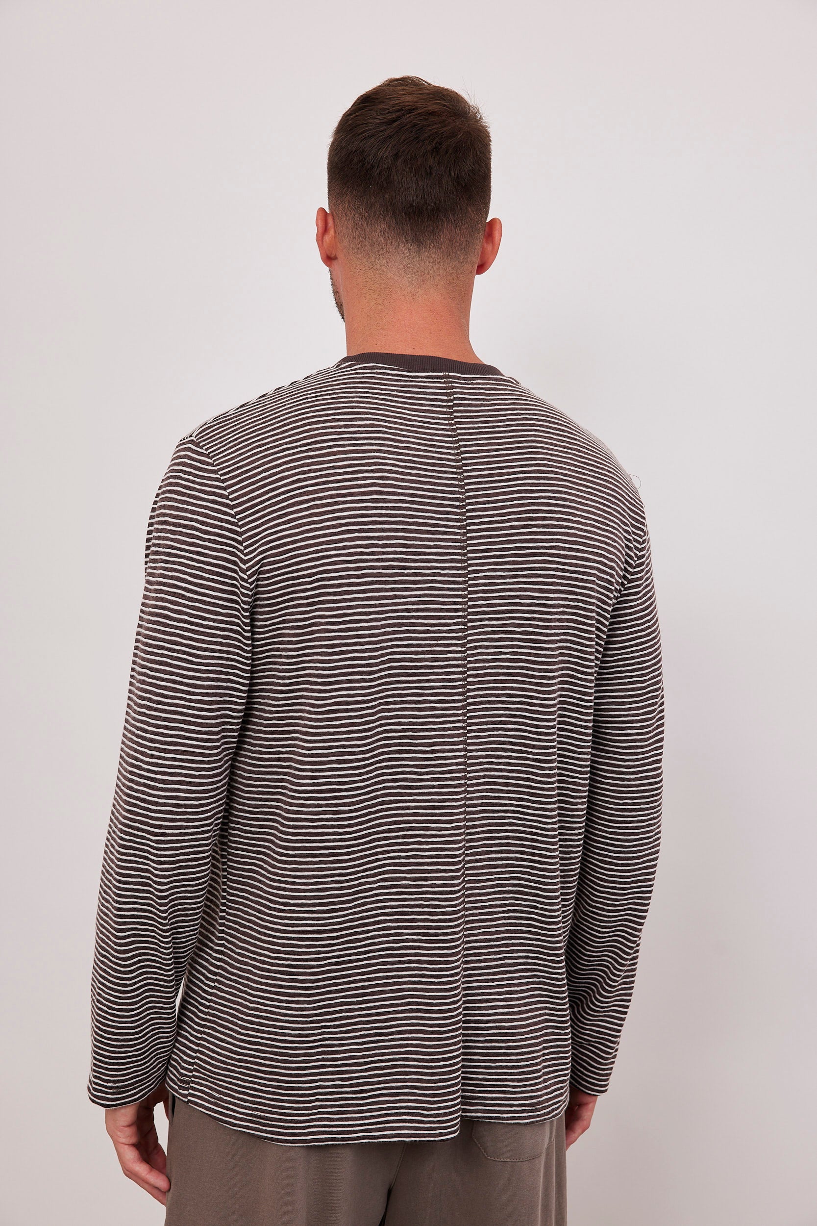 חולצת סריג דקה בהדפס פסים