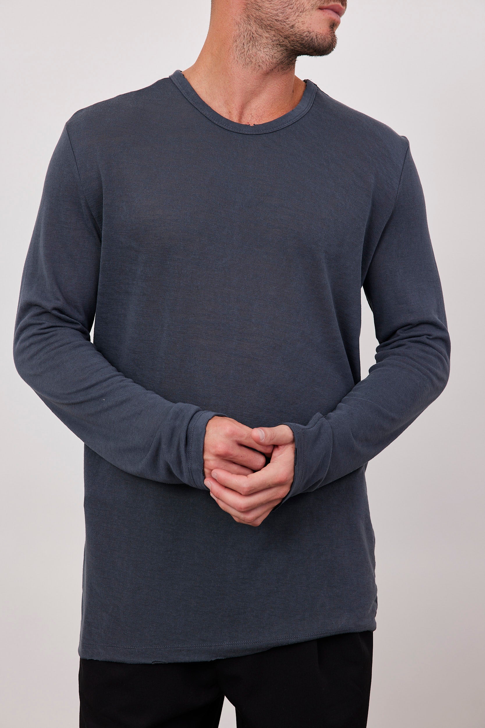 חולצת בייסיק בטקסטורה