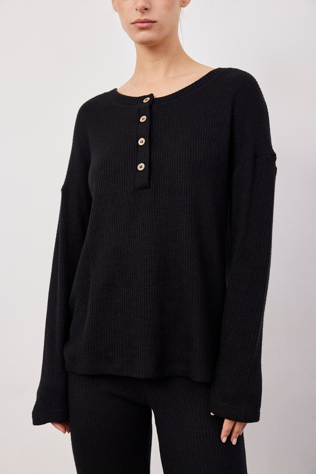 חליפת וופל עם כפתורים - ITAY BRANDS