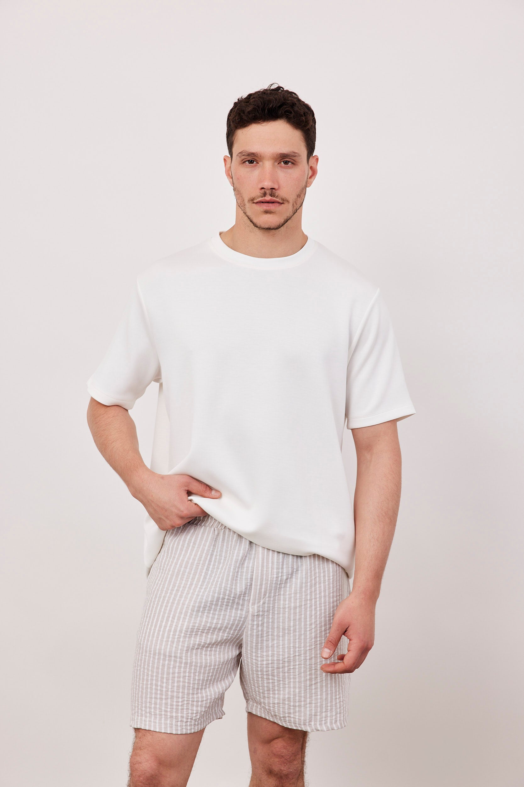 מכנס פסים קצר