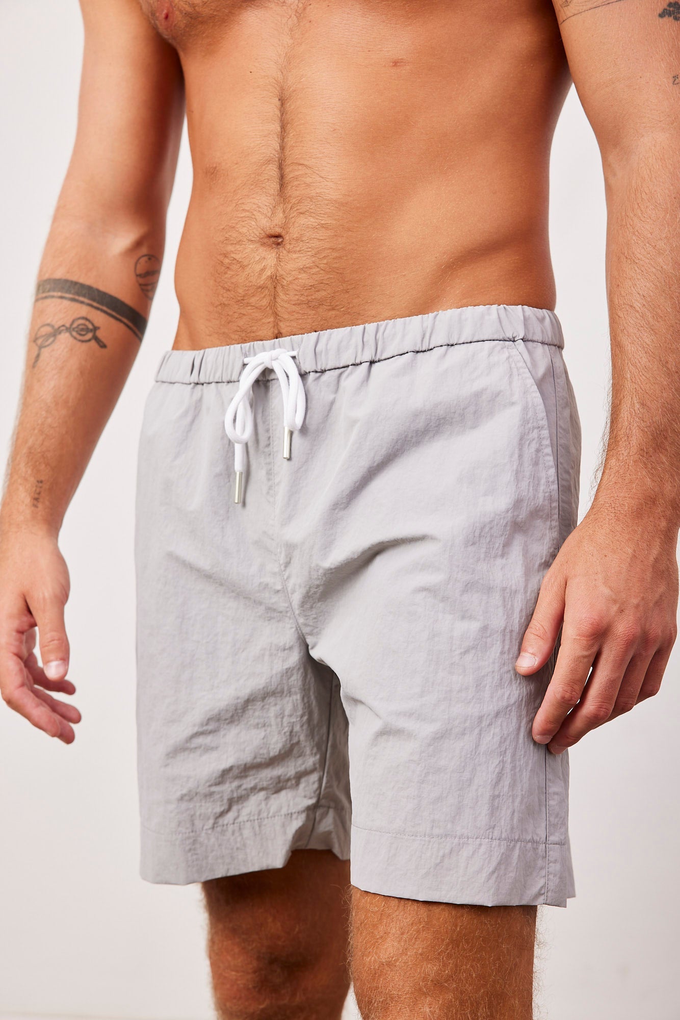 מכנסי ניילון קצרים - ITAY BRANDS