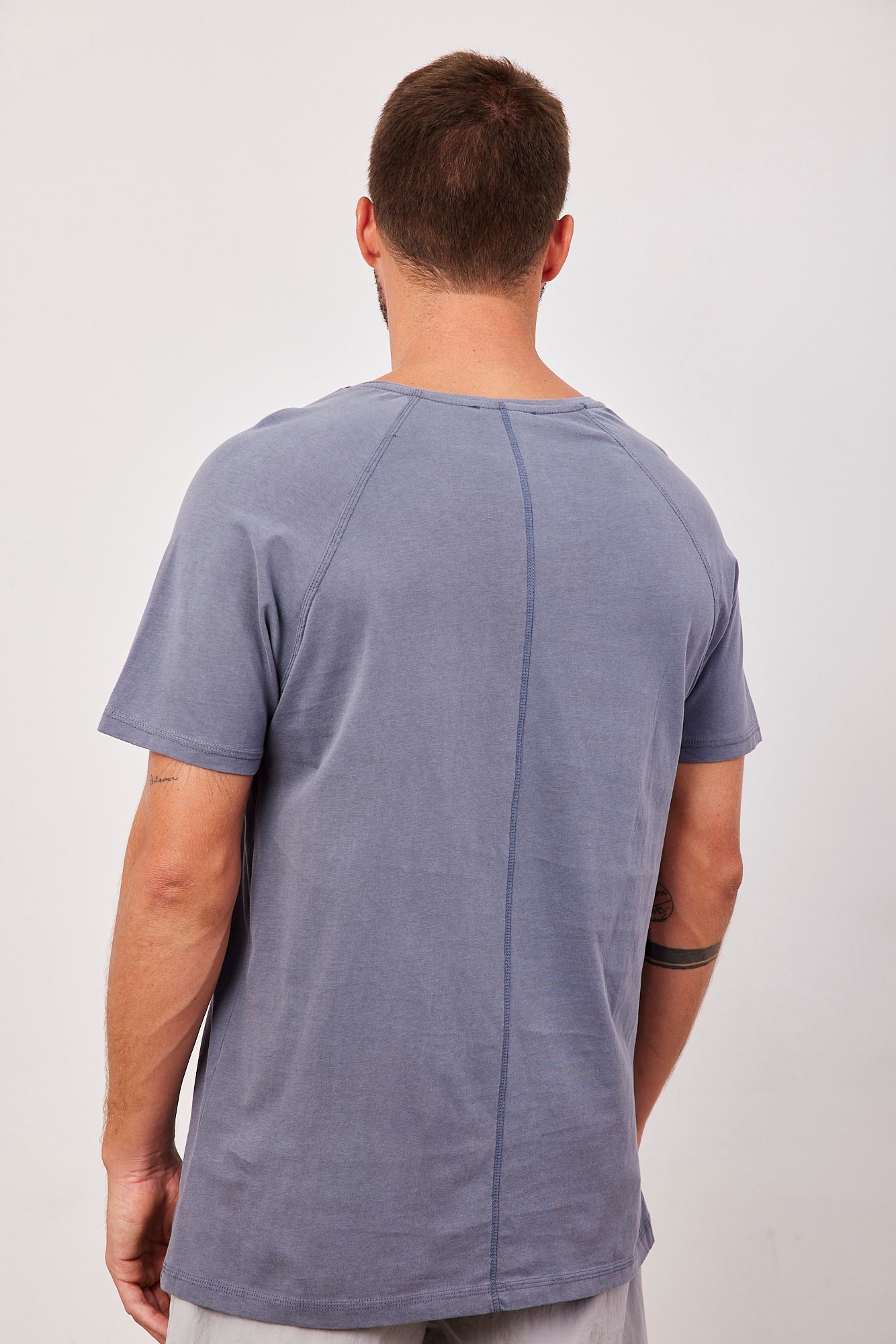 טישרט כותנה עם תיפור בולט - ITAY BRANDS