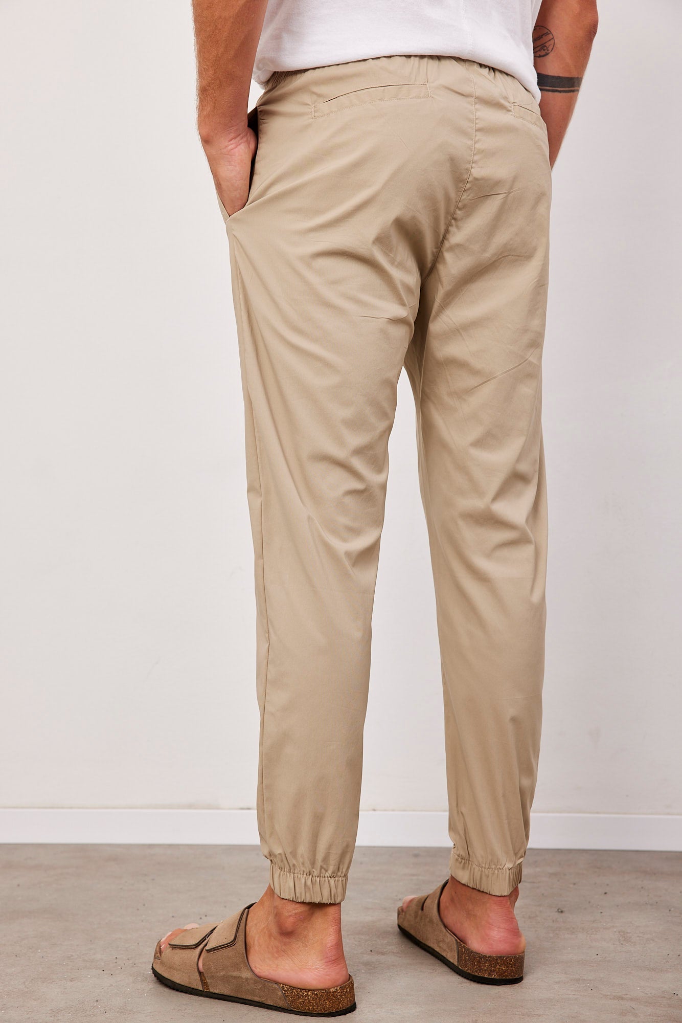 מכנסיים עם סיומת גומי - ITAY BRANDS