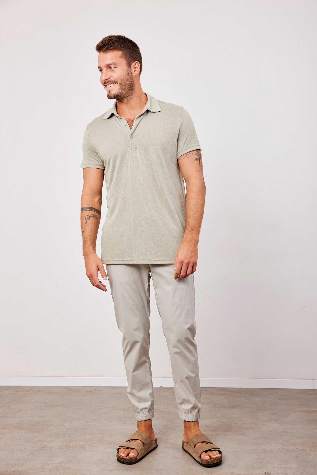 מכנסיים עם סיומת גומי - ITAY BRANDS