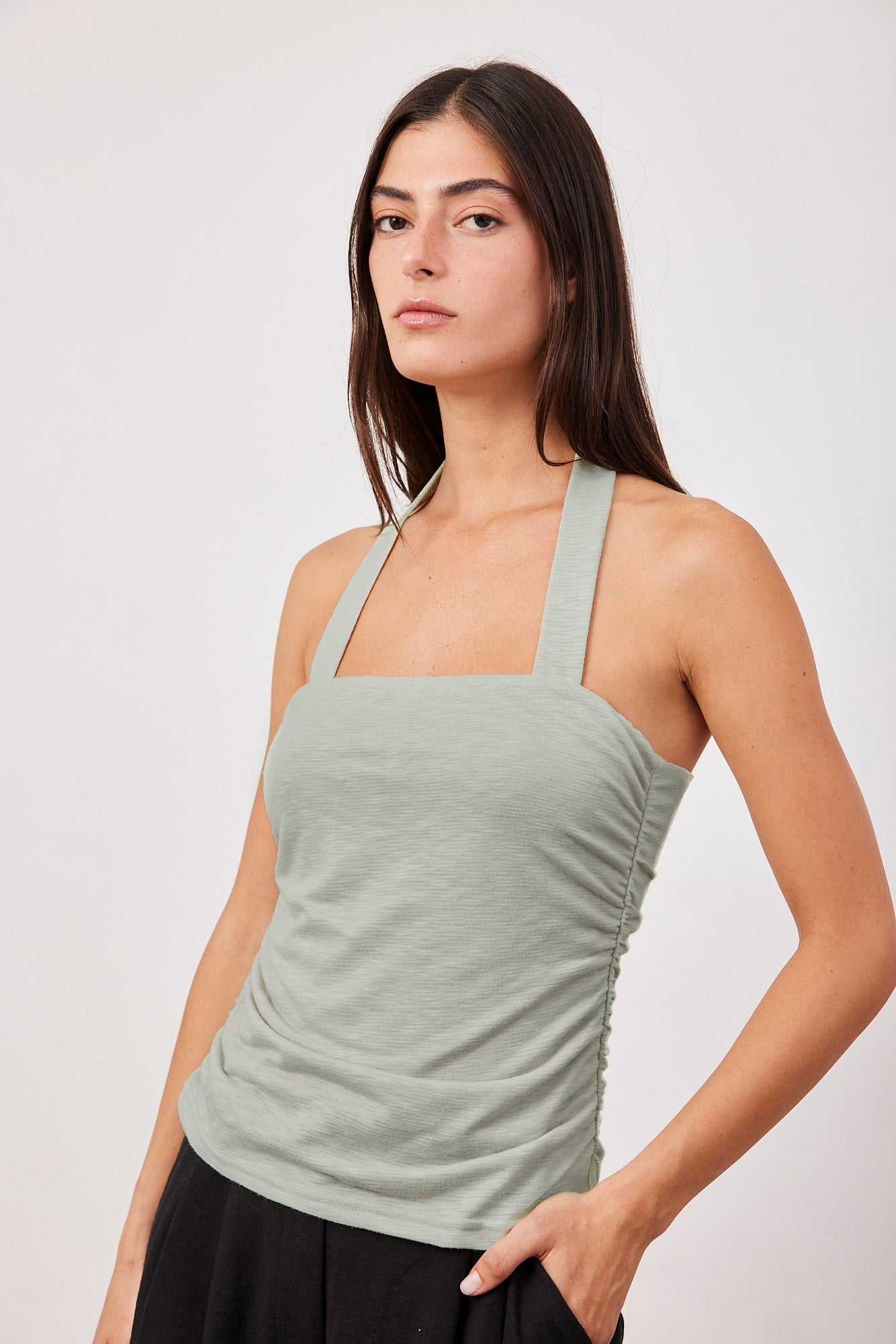 גופיית קולר עם כיווצים - ITAY BRANDS