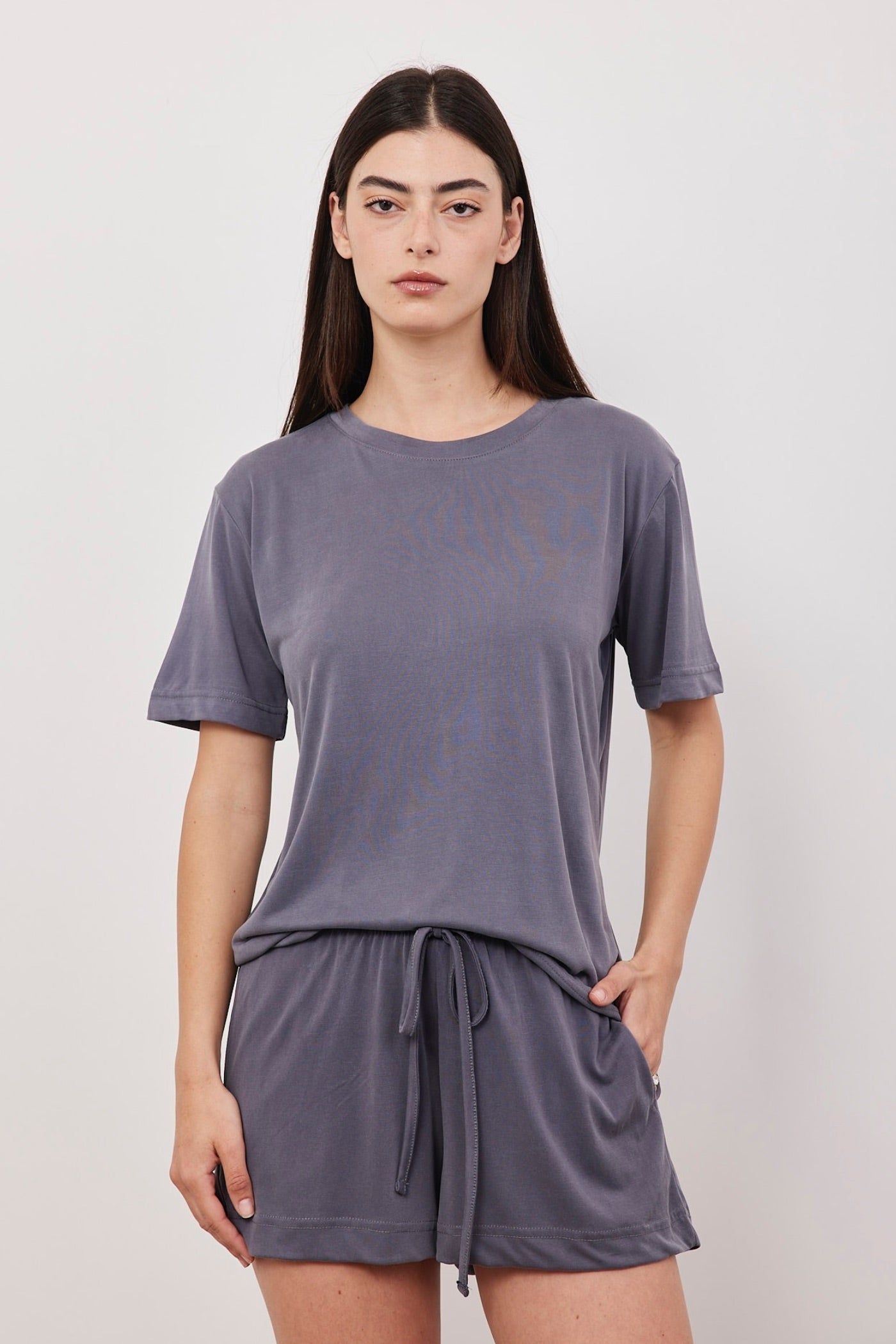 חליפה קצרה מבד נשפך - ITAY BRANDS