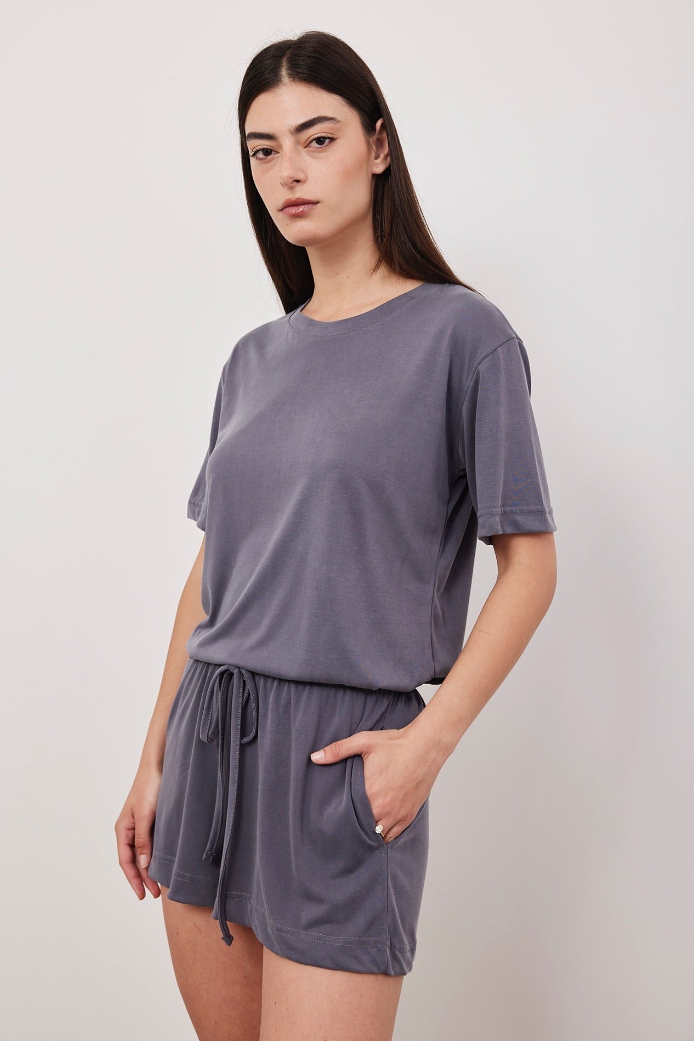 חליפה קצרה מבד נשפך - ITAY BRANDS