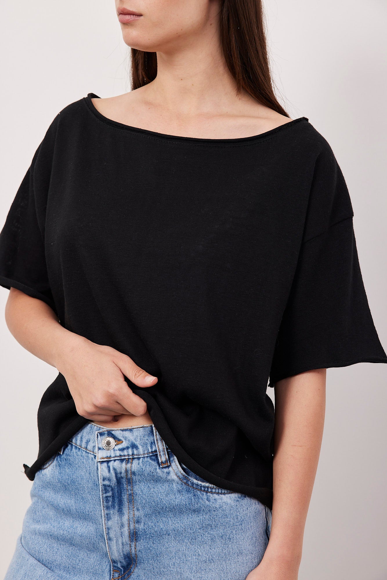 חולצה א-סימטרית במראה פשתן - ITAY BRANDS