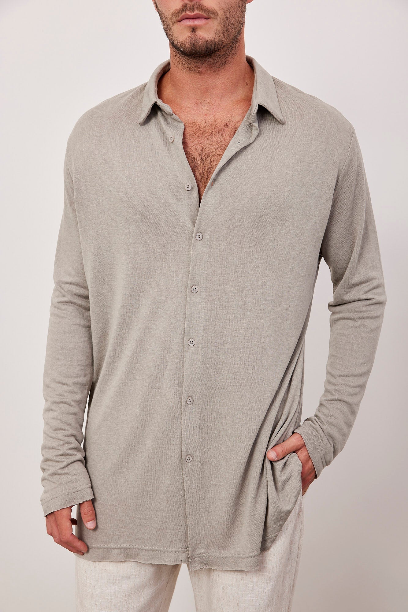 חולצה מכופתרת ארוכה במראה פשתן - ITAY BRANDS