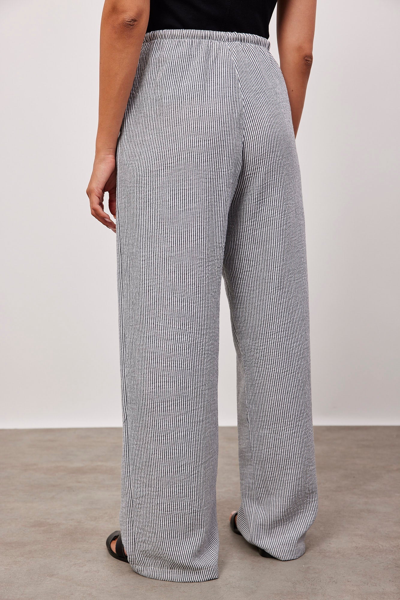 מכנסי פסים עם שרוך במותן - ITAY BRANDS