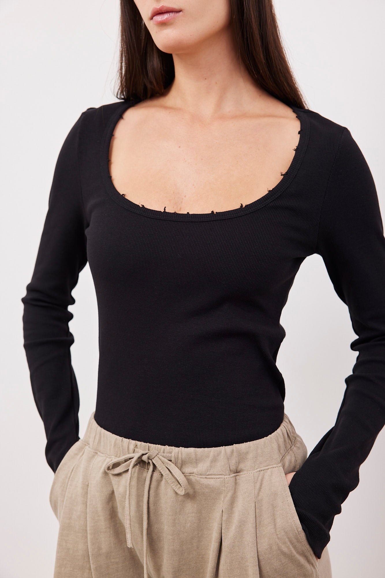 חולצת ריב ארוכה בשילוב קרעים - ITAY BRANDS