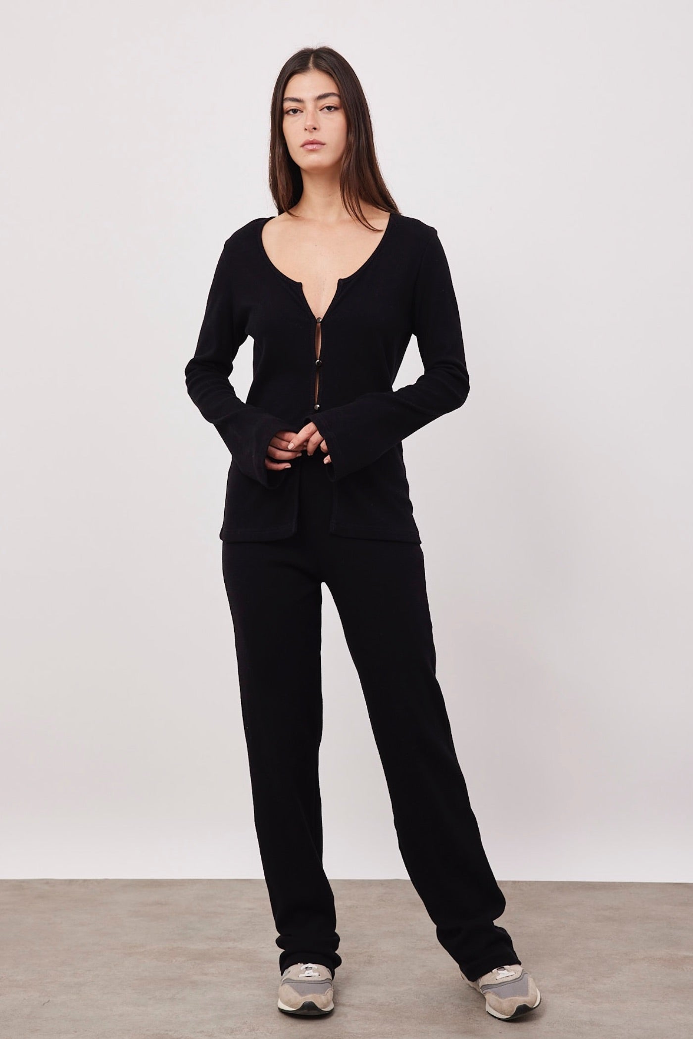 חליפת סריג עליונית בשילוב כפתורים - ITAY BRANDS