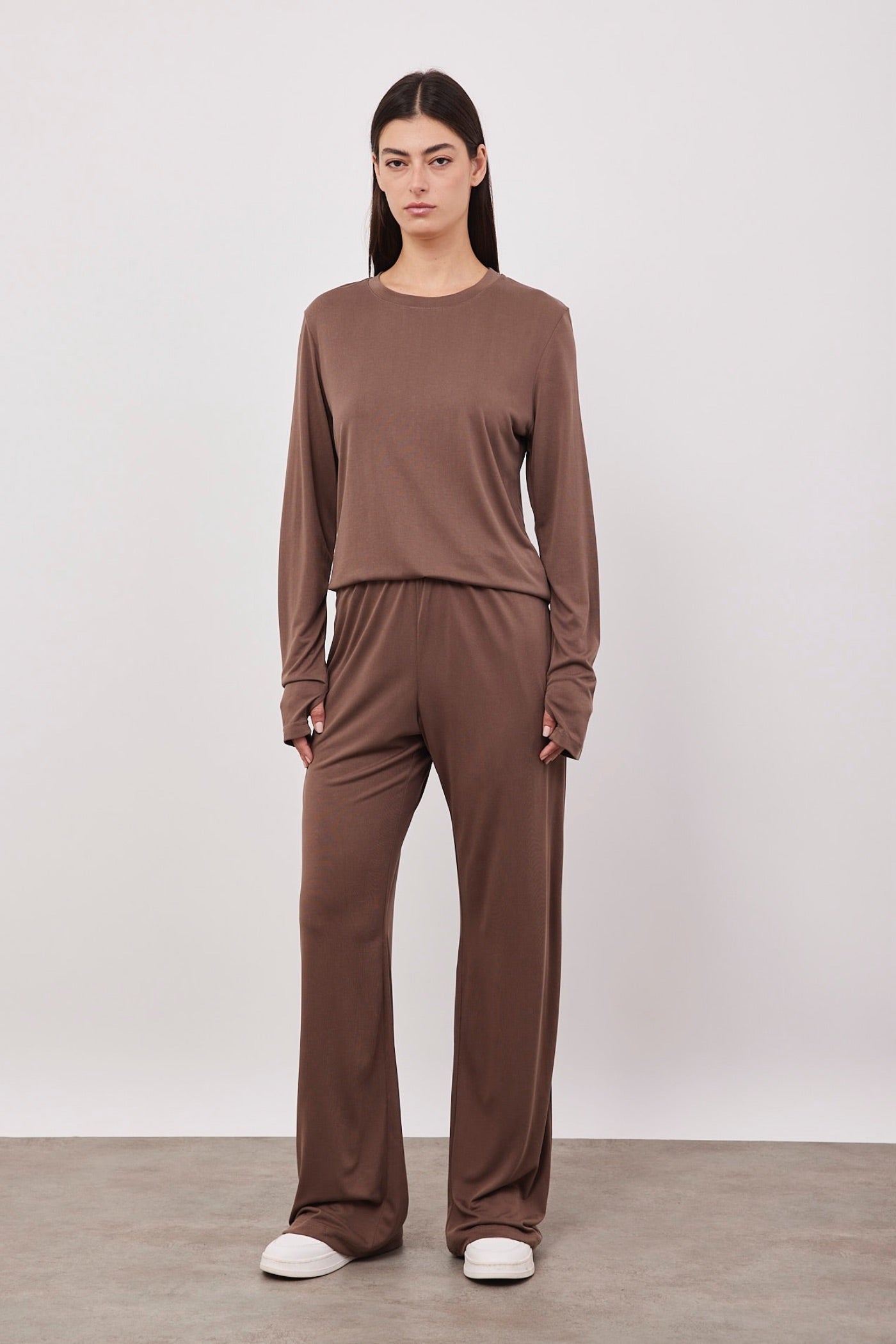 חליפת בייסיק ארוכה מבד מודל - ITAY BRANDS