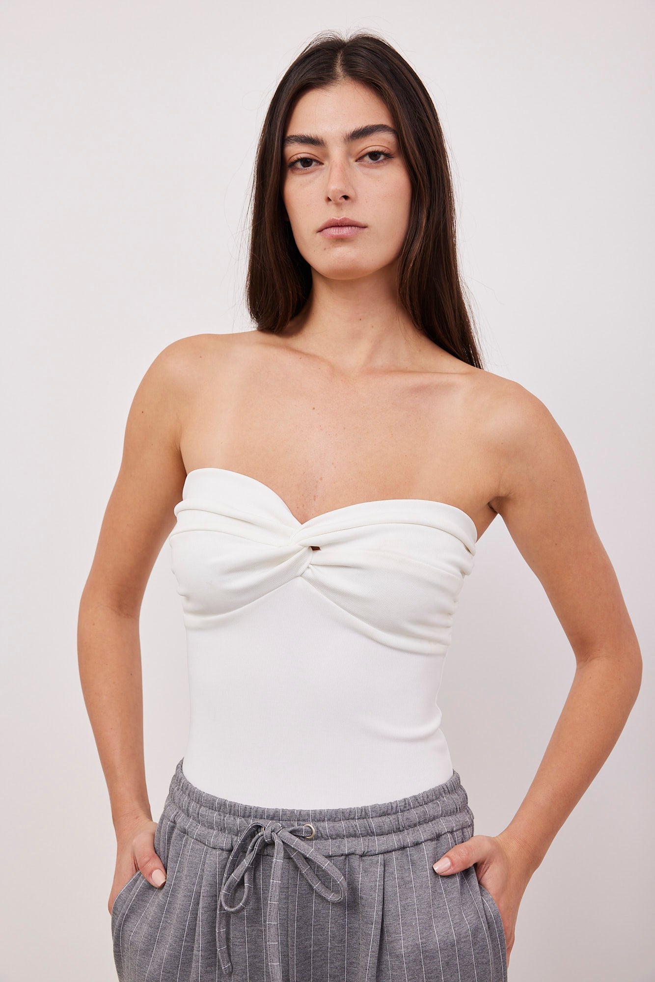 טופ סטרפלס מסובב - ITAY BRANDS