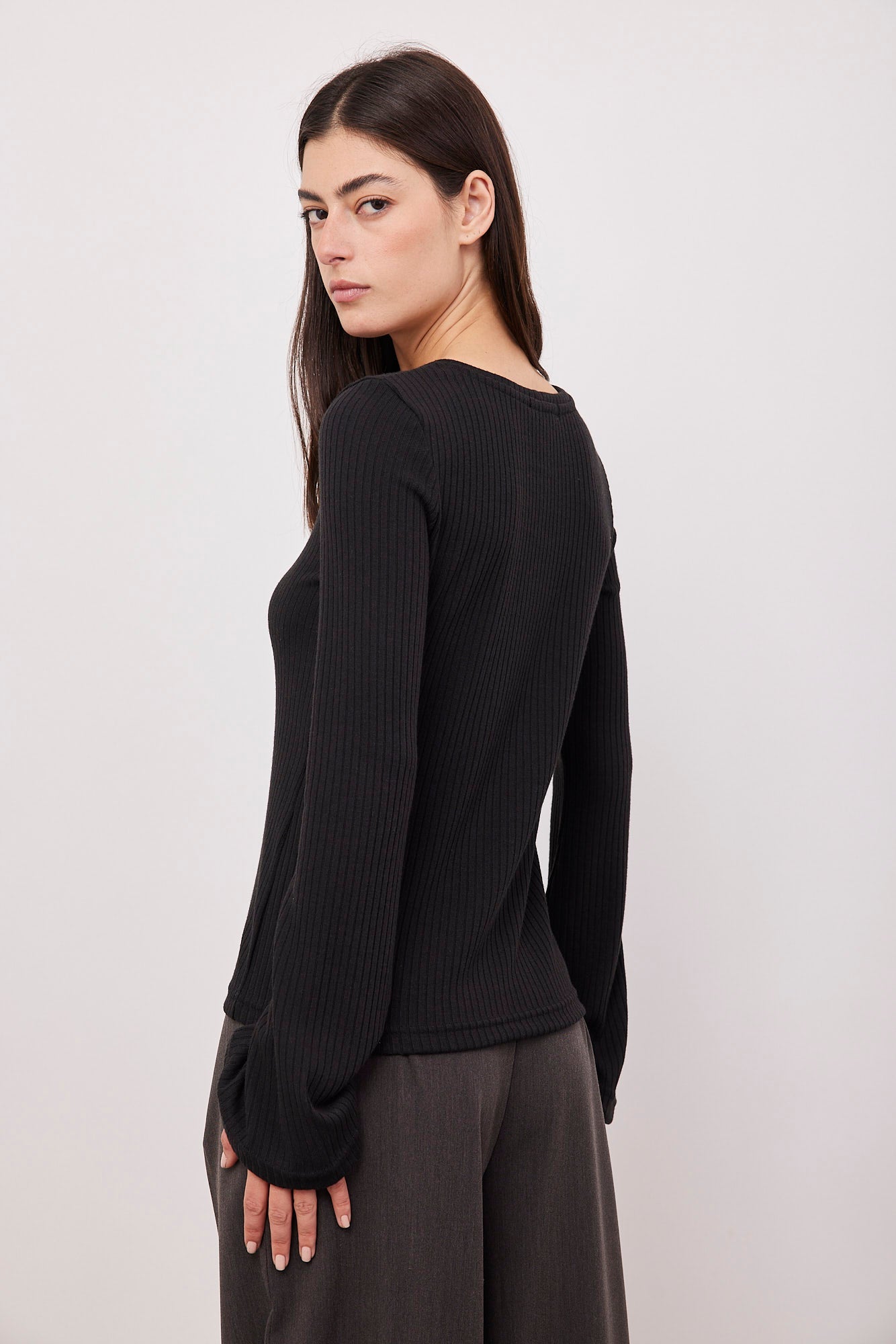 חולצה בטקסטורת פסים עם שרוול מתרחב - ITAY BRANDS