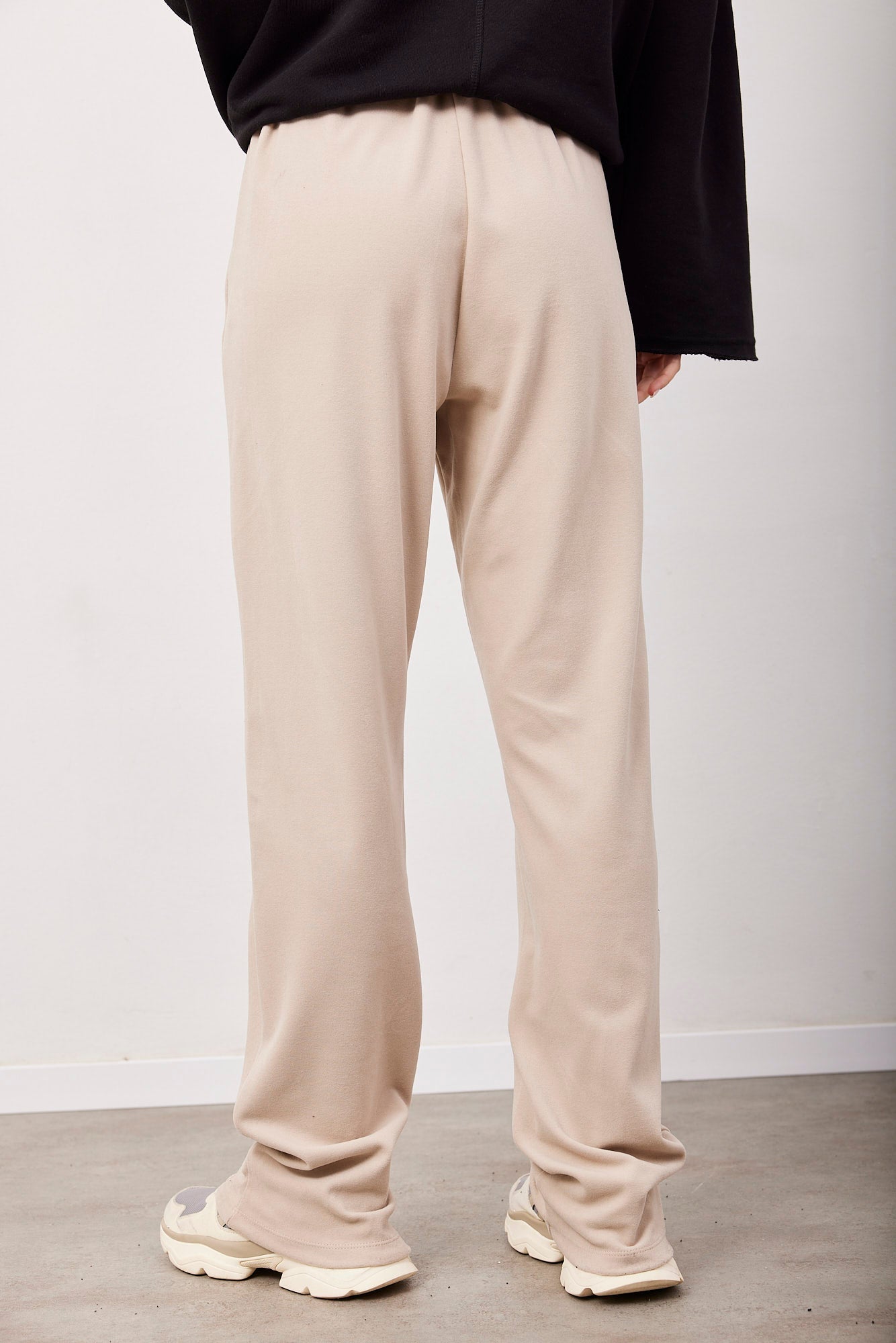 מכנסיים ארוכים עם שרוך קולור בלוק - ITAY BRANDS