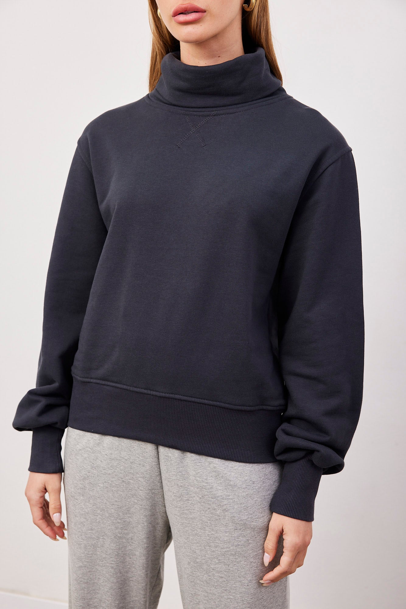 סווטשרט גולף בסיומת ריב - ITAY BRANDS