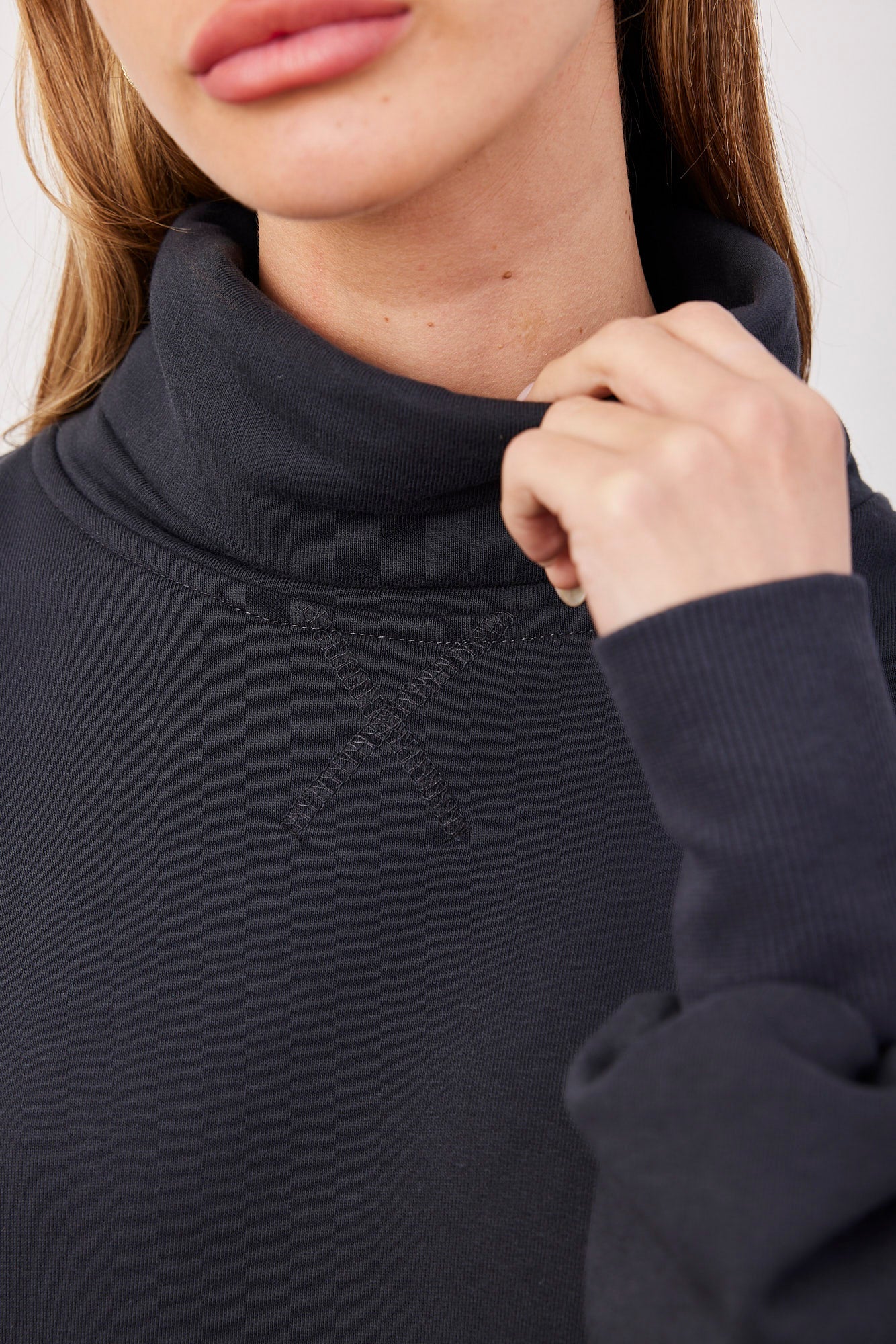 סווטשרט גולף בסיומת ריב - ITAY BRANDS