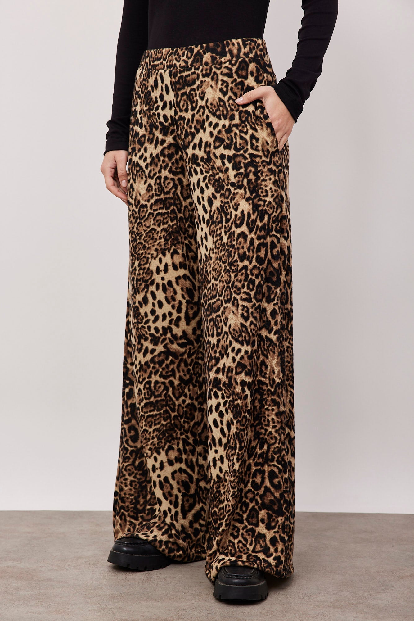 מכנסי סריג מנומרים - ITAY BRANDS