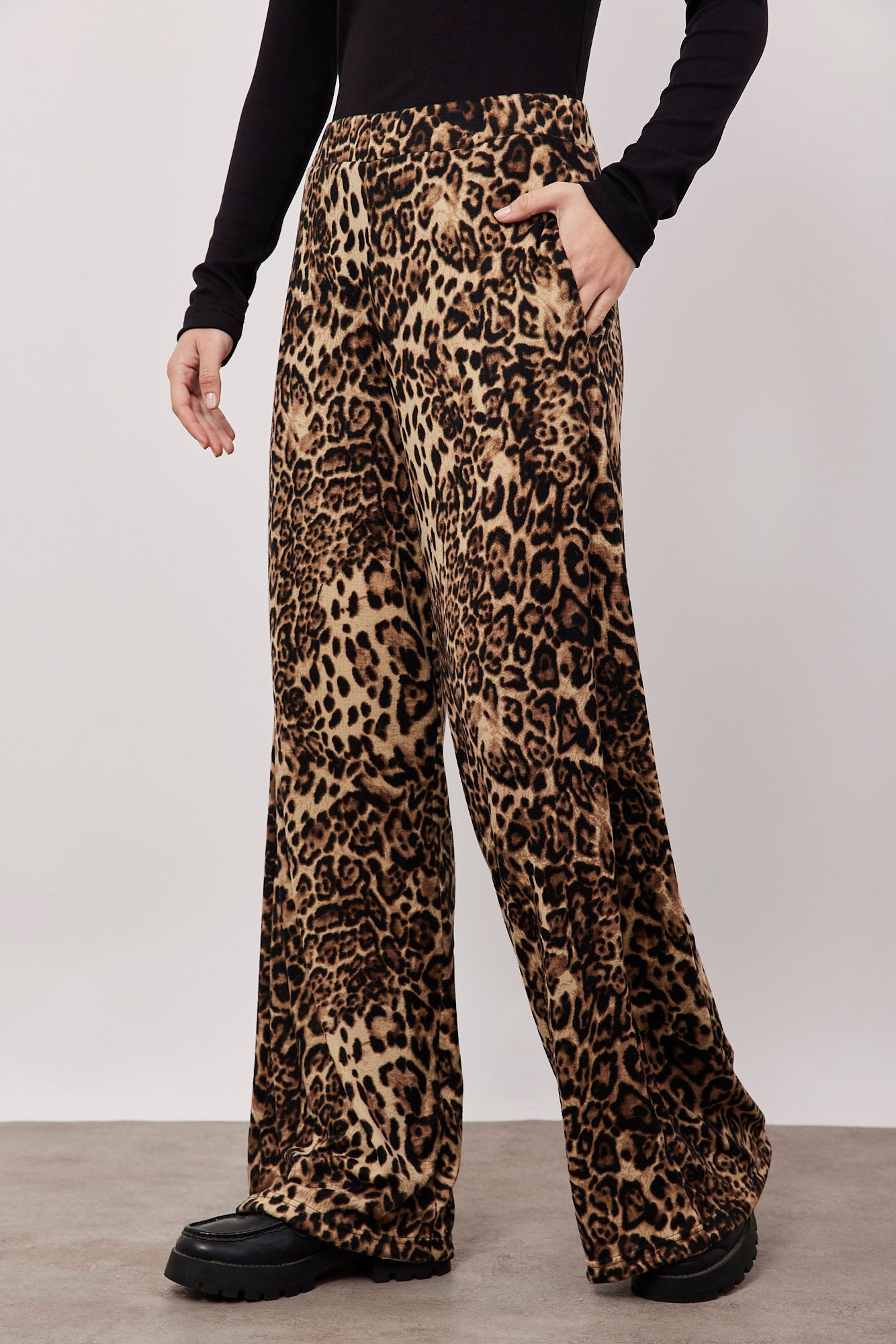 מכנסי סריג מנומרים - ITAY BRANDS