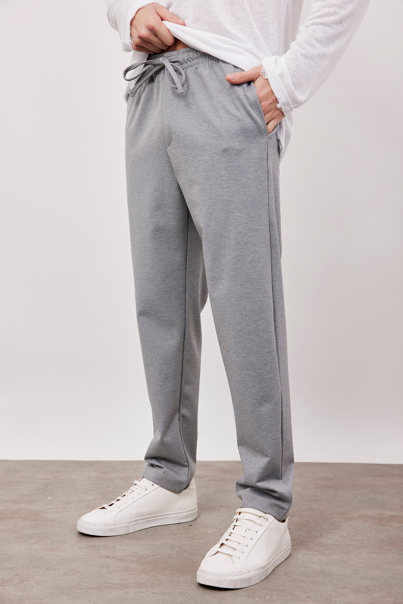 מכנסי טרנינג במראה מחוייט - ITAY BRANDS