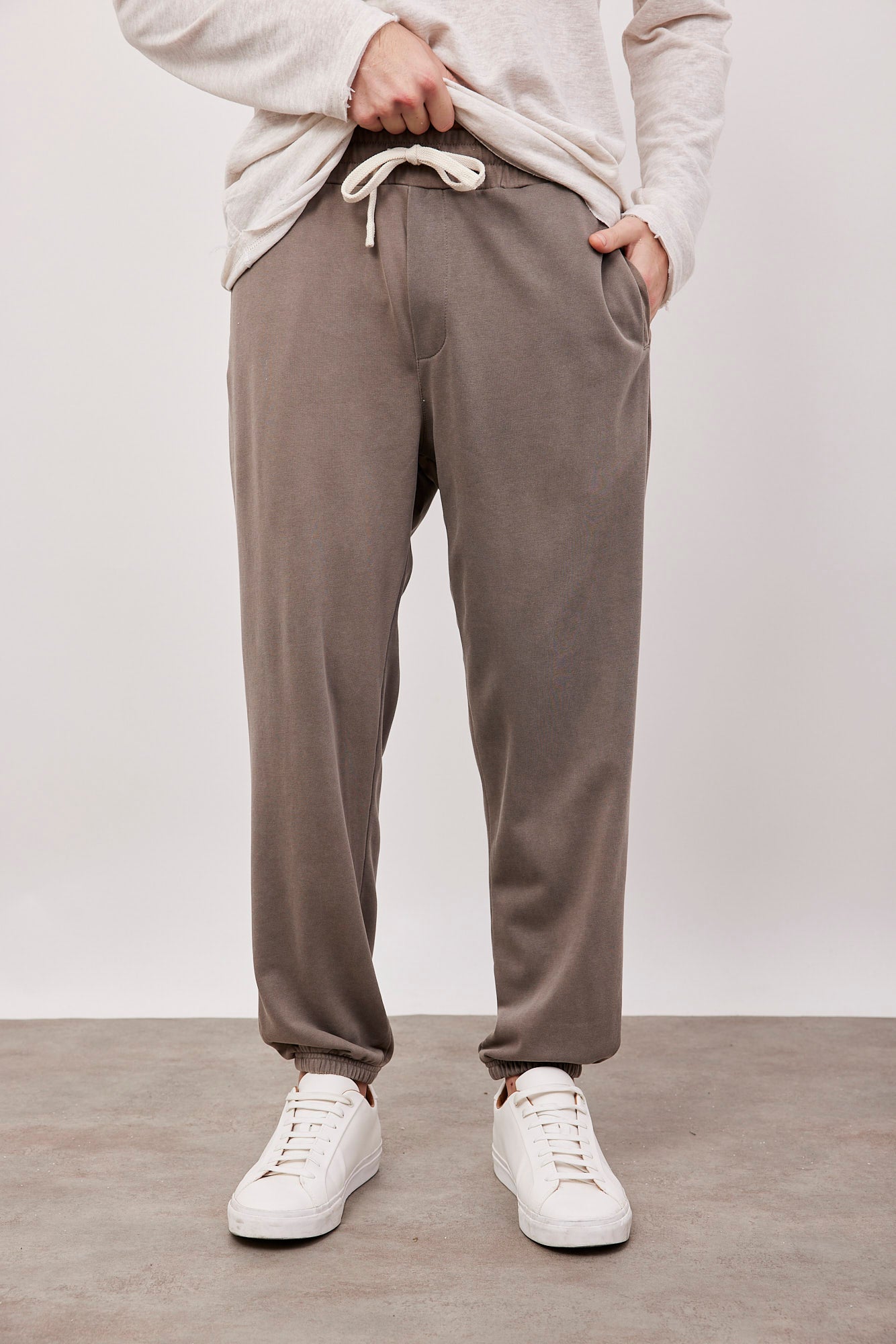 מכנסי טרנינג בסיומת גומי - ITAY BRANDS