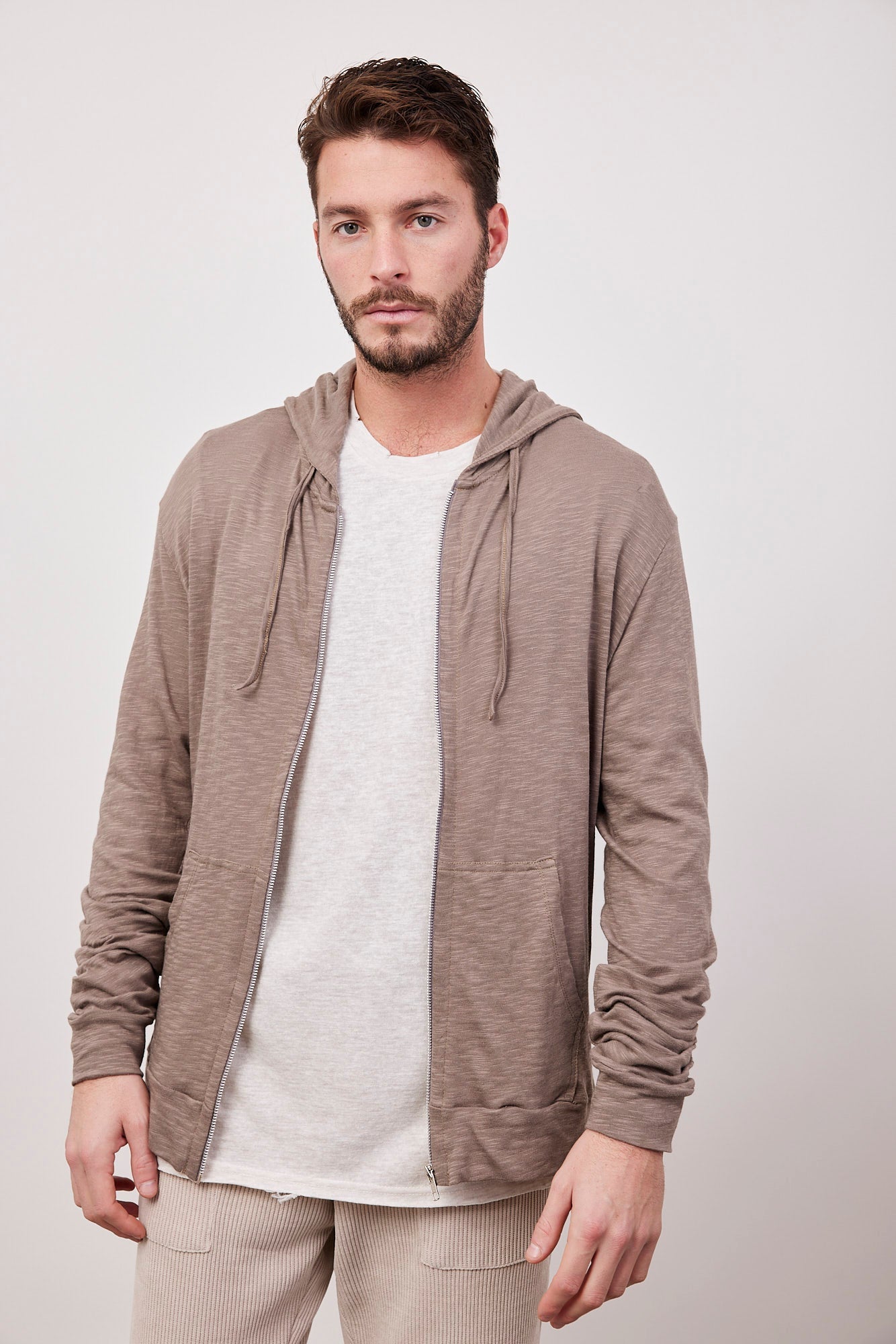 קפוצ׳ון עם רוכסן במראה ווש - ITAY BRANDS