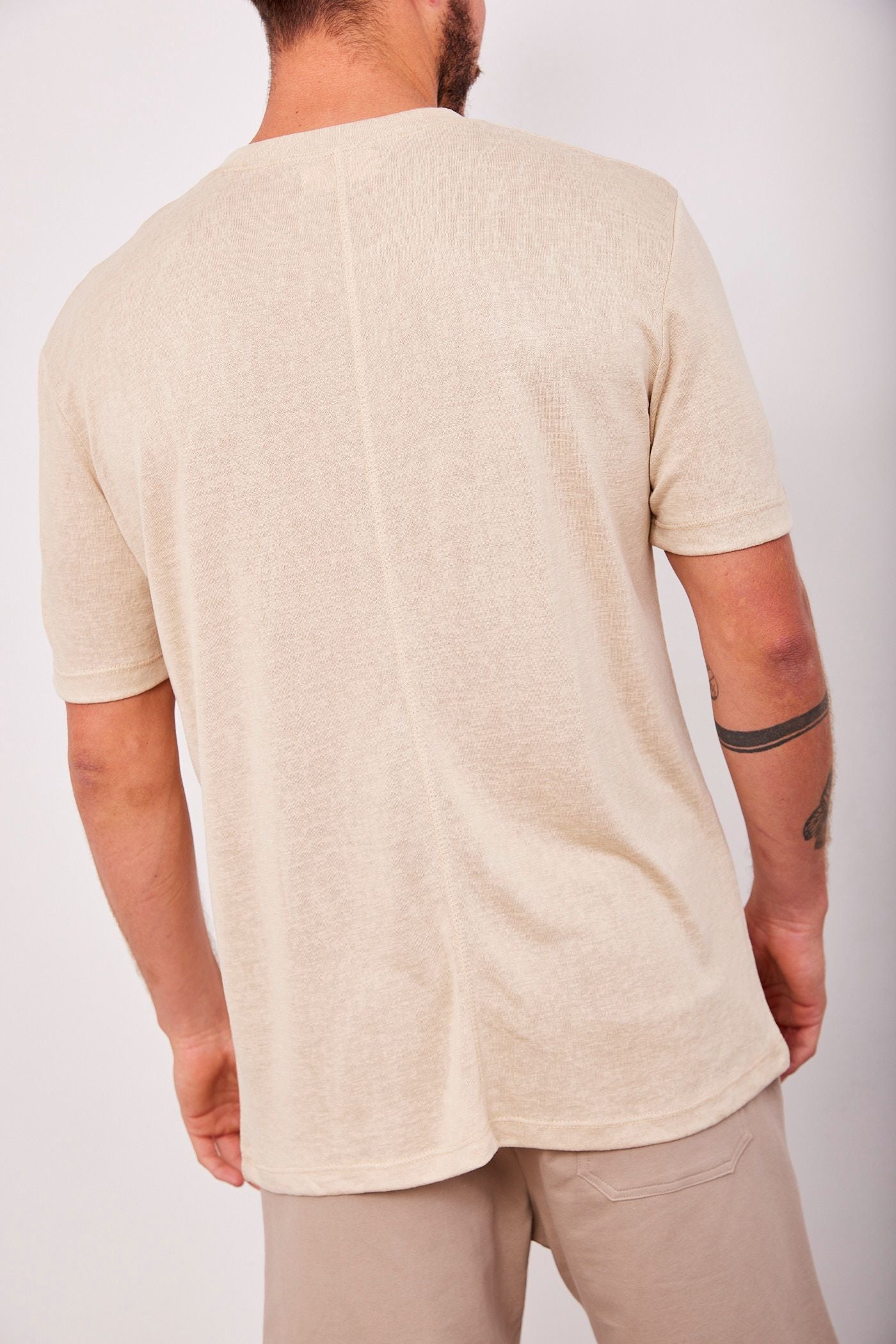 טי-שרט במראה פשתן - ITAY BRANDS