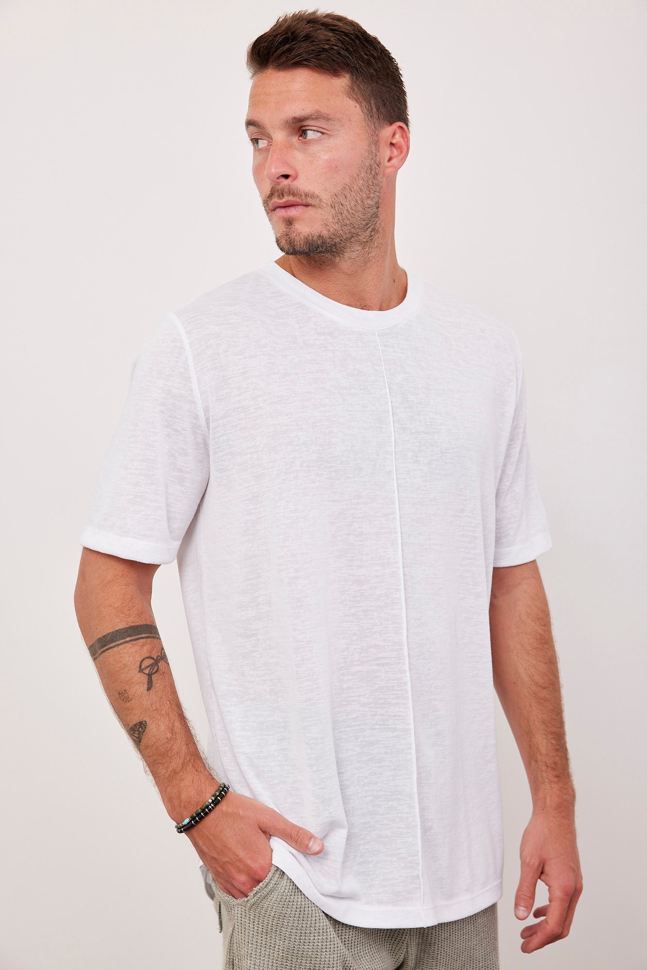 טי-שרט עם תיפור קידמי - ITAY BRANDS