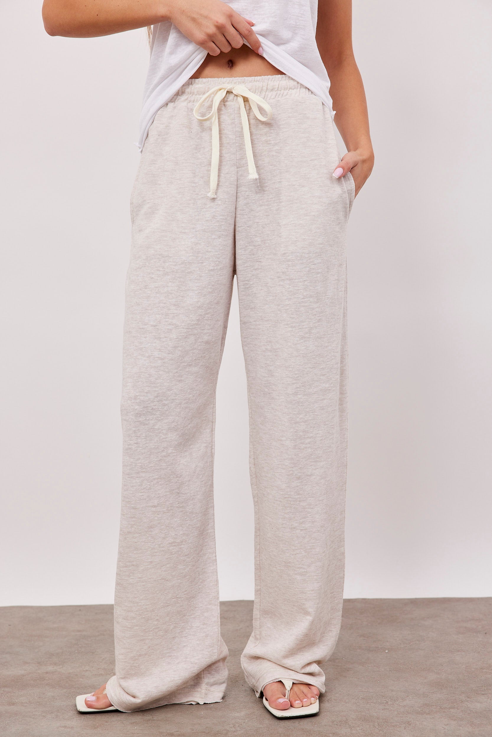 מכנסי סלאב במראה פשתן