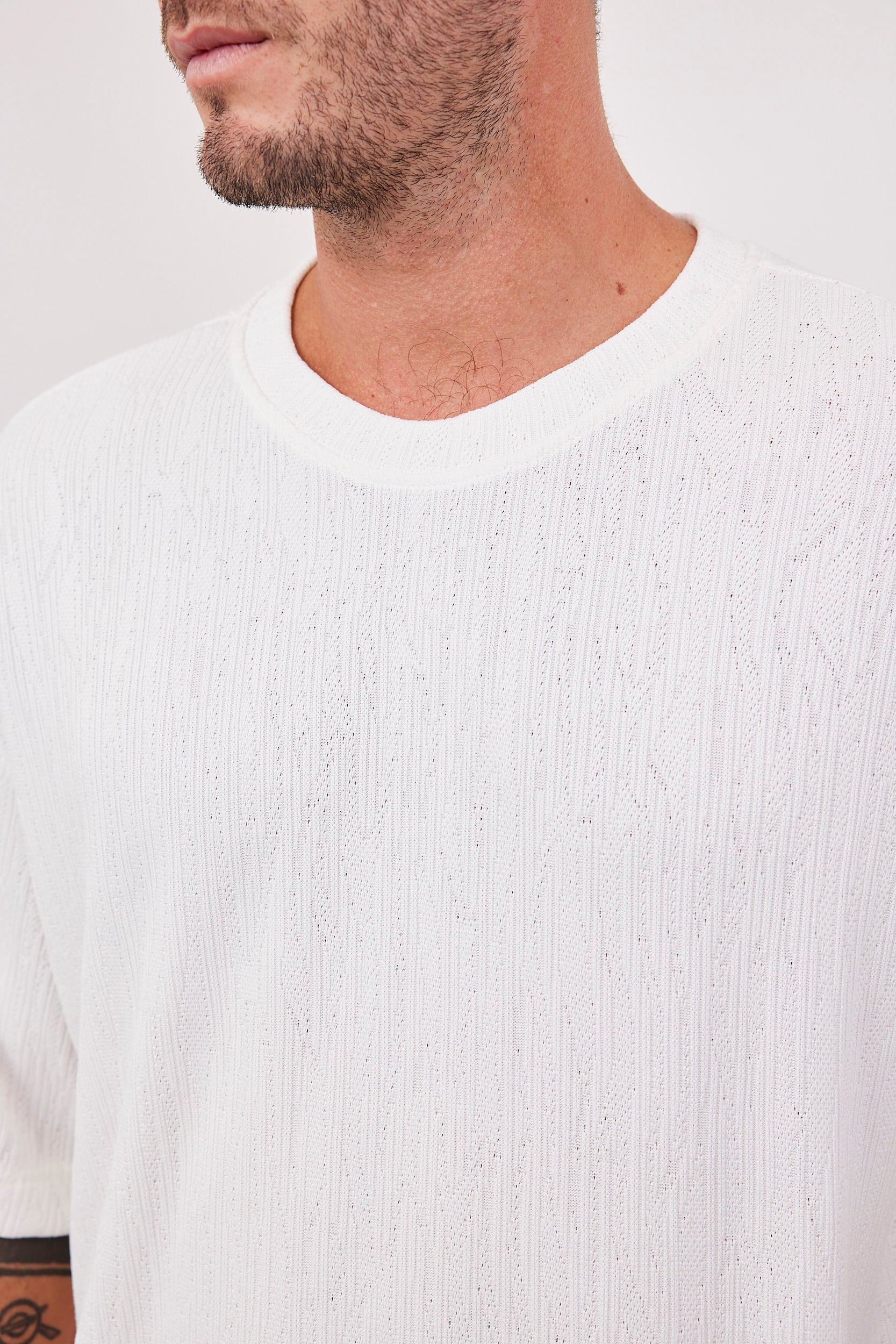 טישרט בטקסטורה