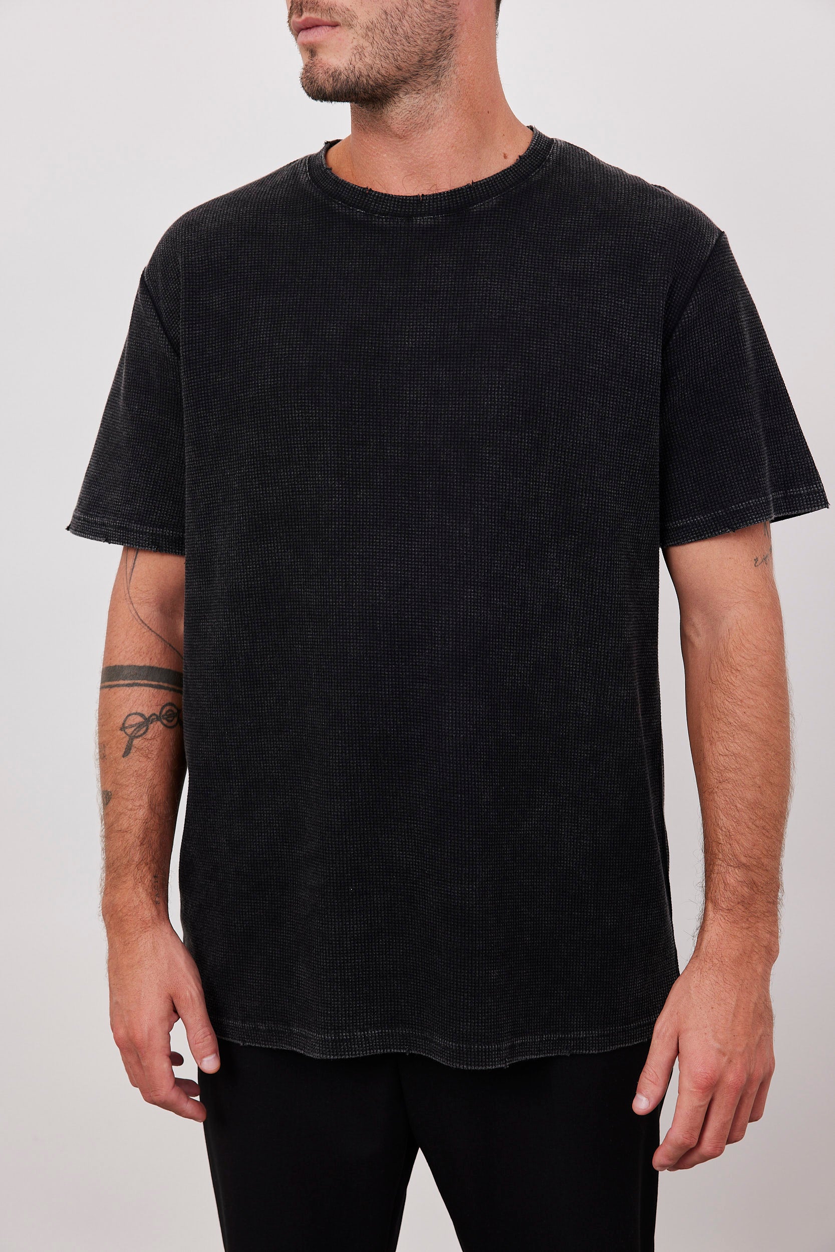 חולצת ווש קצרה