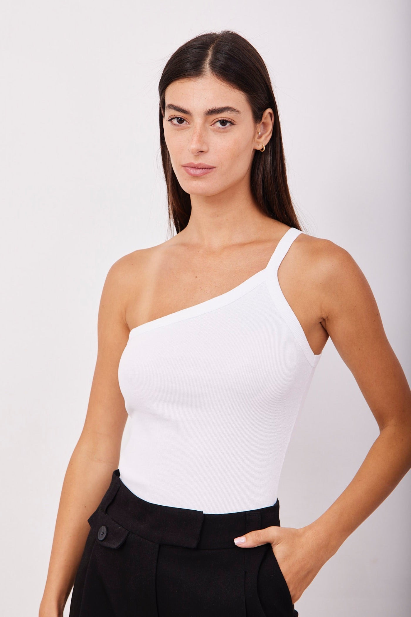 גופיית וואן שולדר כתפיה דקה - ITAY BRANDS