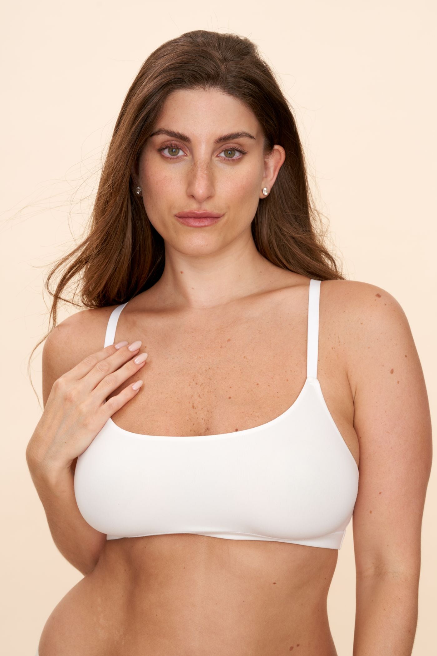 גוזיה STRETCH 720 עם כתפיות מתכווננות - לבן - ITAY BRANDS