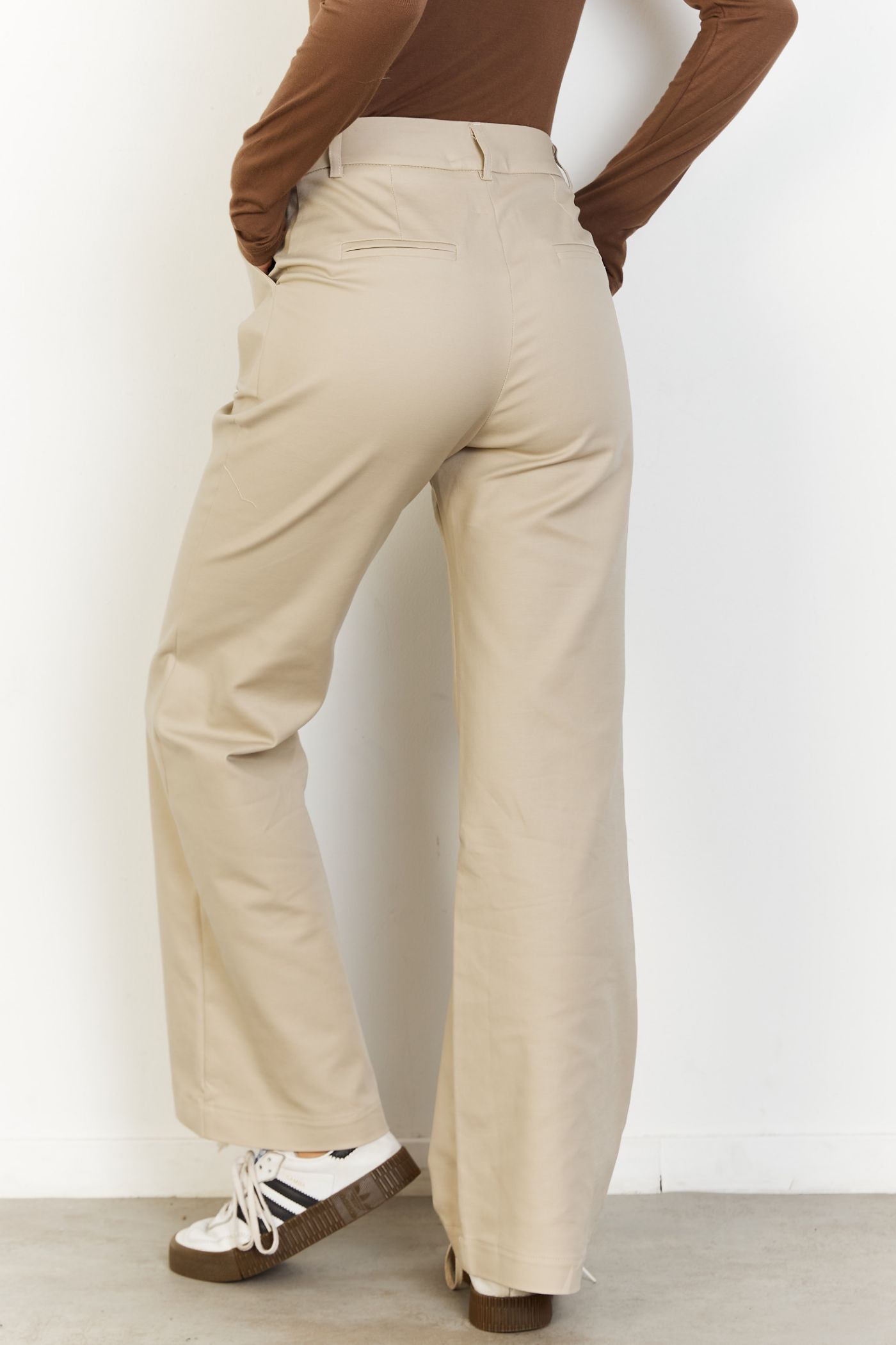 מכנסיים מתרחבים - ITAY BRANDS